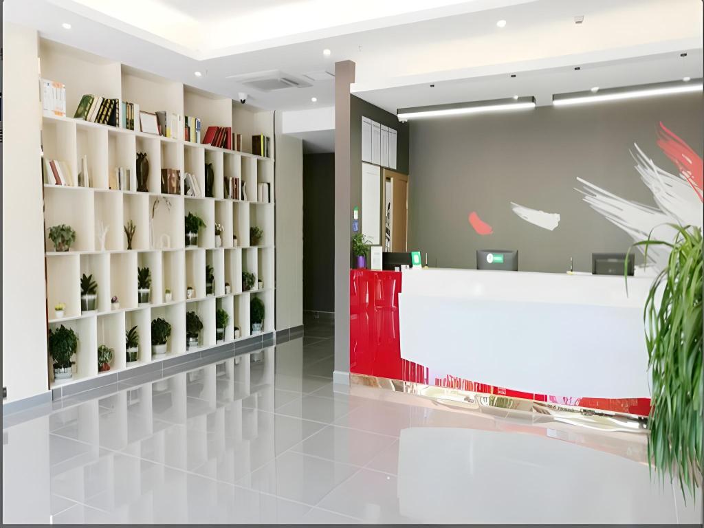 THANK (Jinshan New Town Shop, Shanghai) 2/50