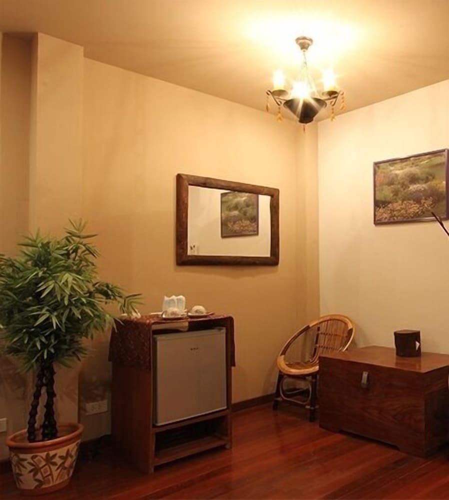 Thongran S House 14/18