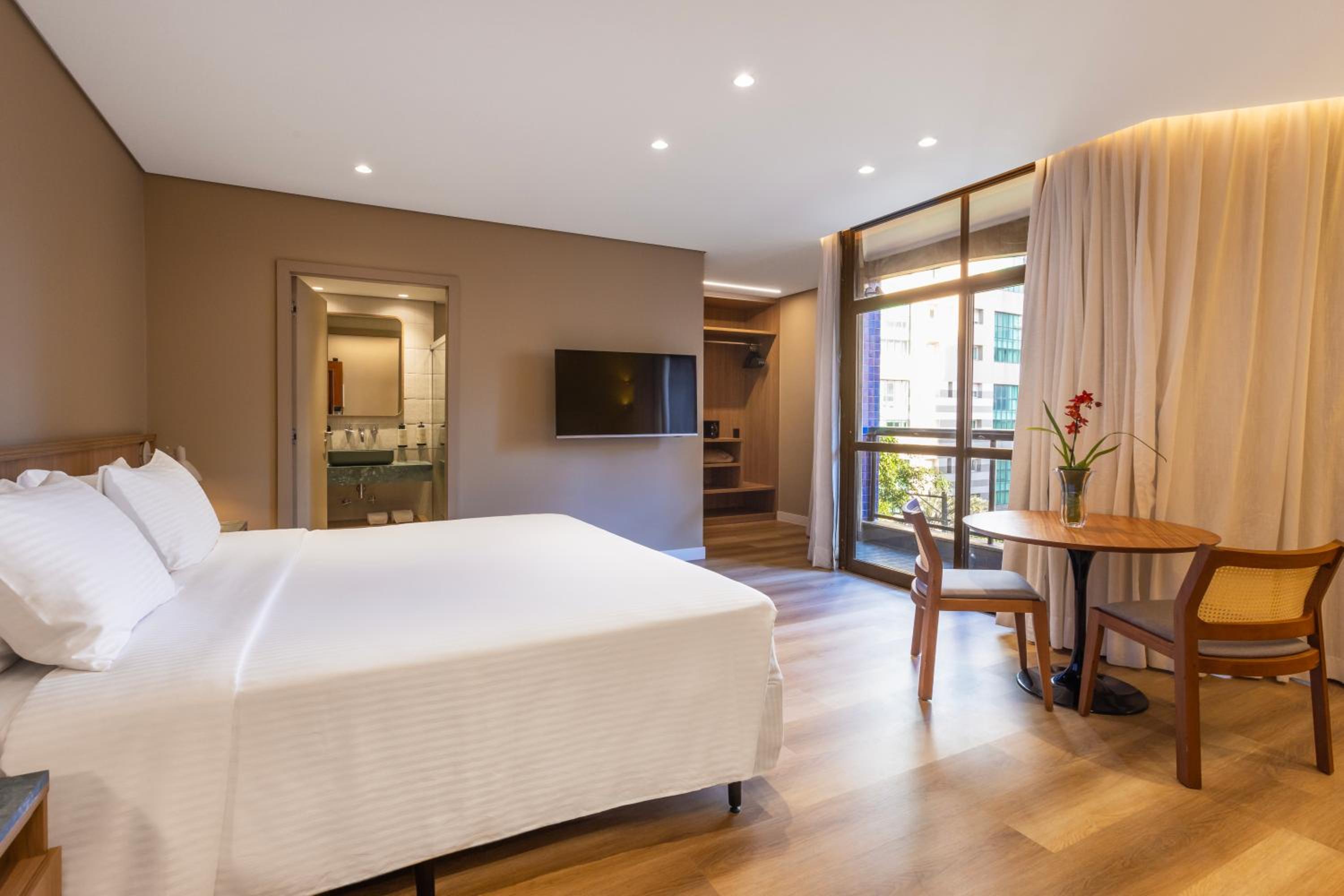 Suite, Double Bed