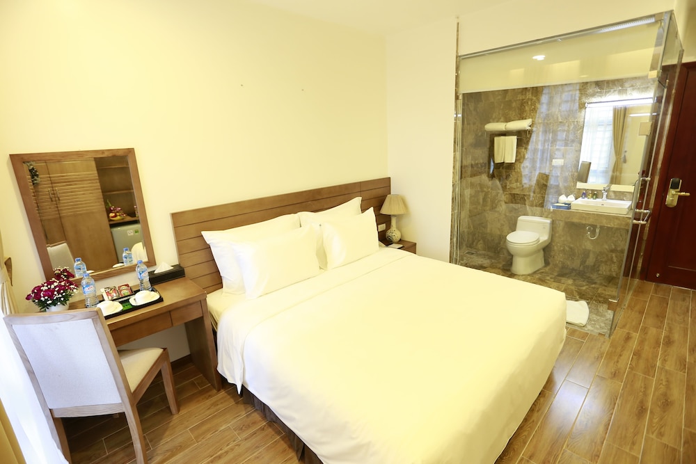 One Hotel Hanoi 10/62