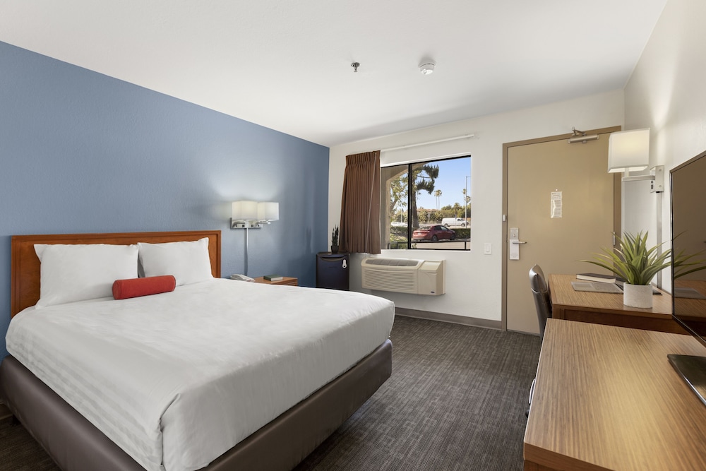 Good Nite Inn Camarillo 17/40
