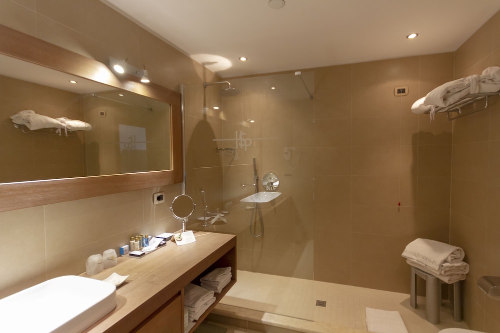 Hotel Simius Playa 38/39