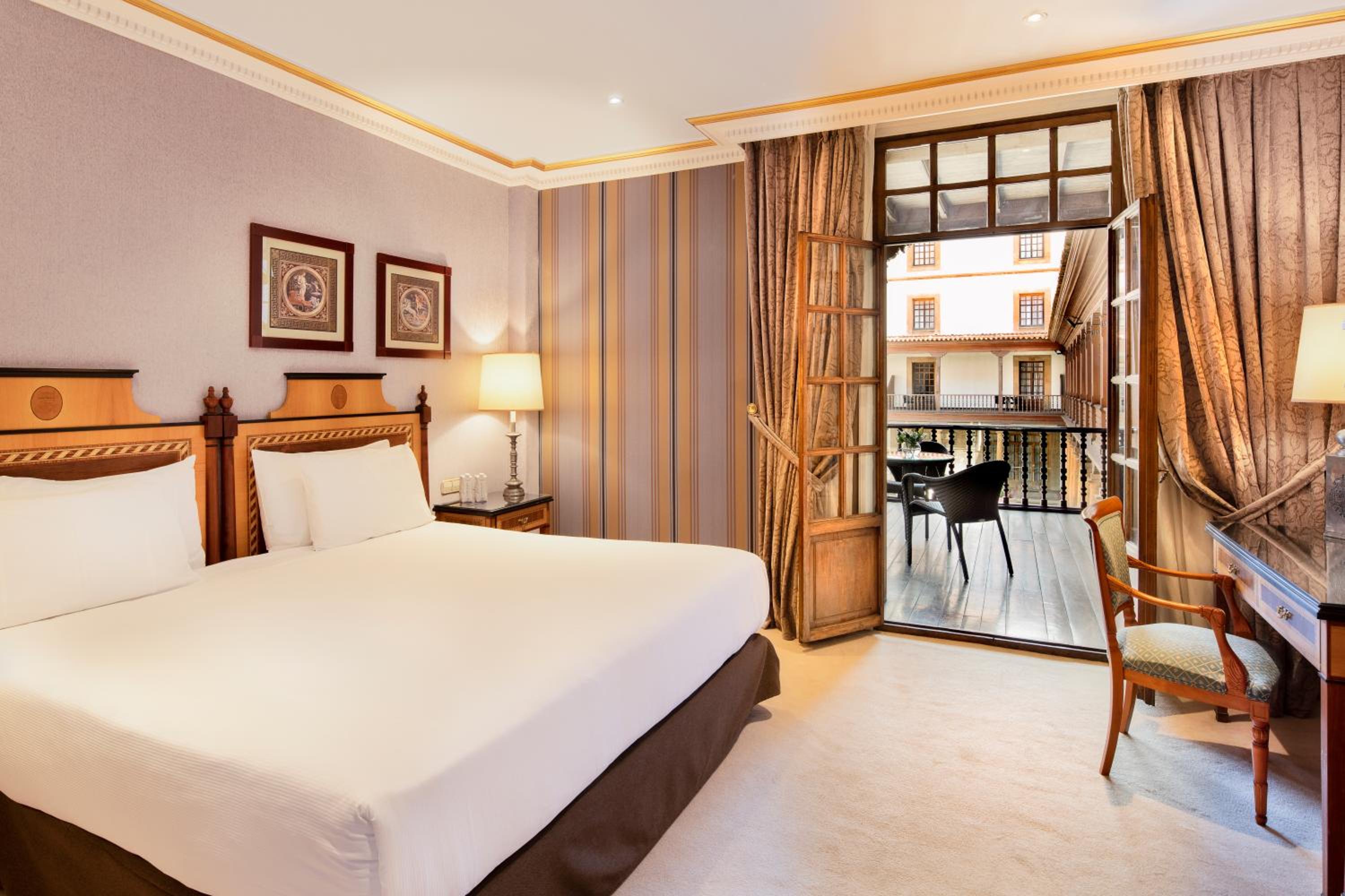 Premium, Patio, Terrace