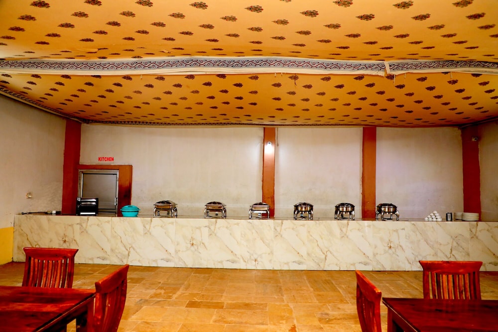 Sheesh Mahal Desert Camp photo4