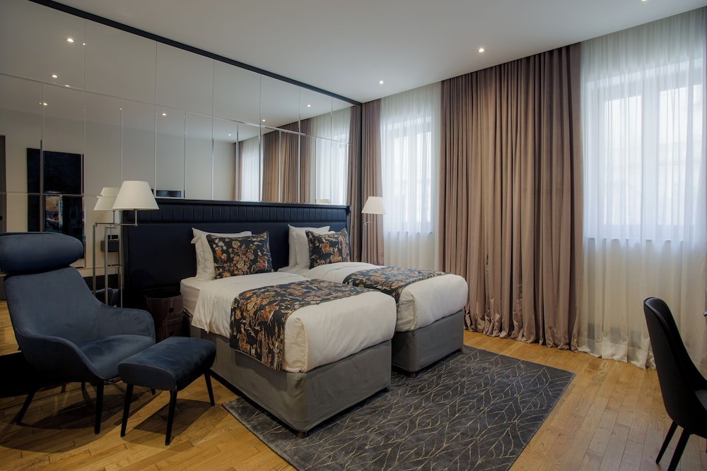 Hotel Puris Moedani 29/66
