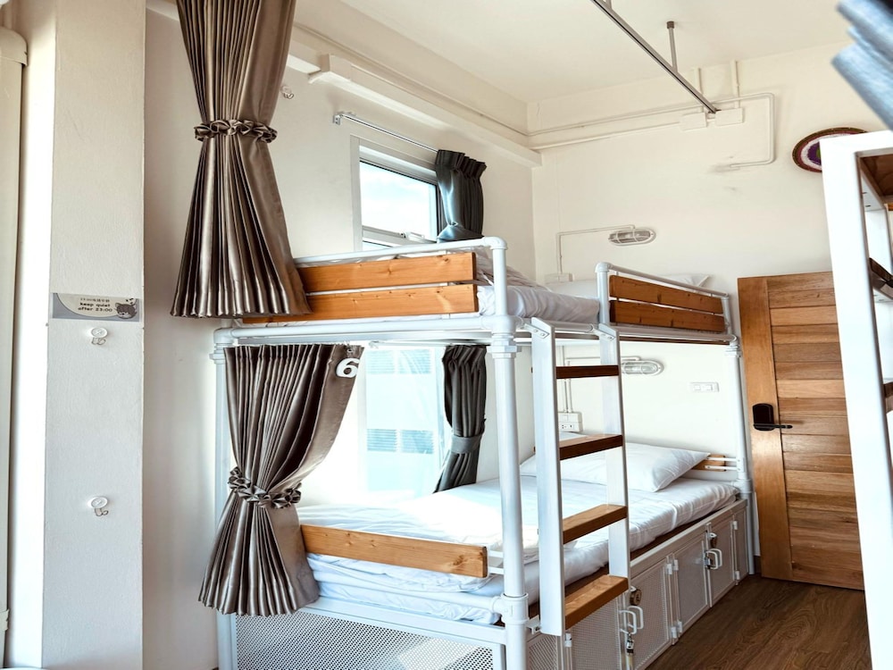 Room at Cape Ratchada., BANGKOK