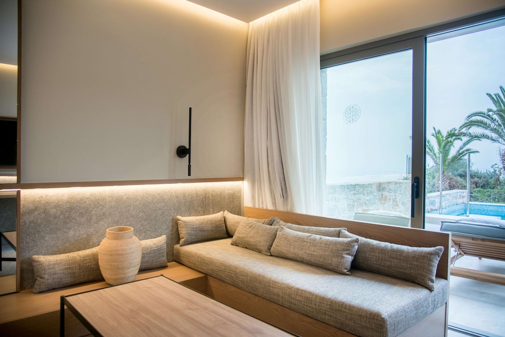 King Minos Retreat Resort and Spa 30/50