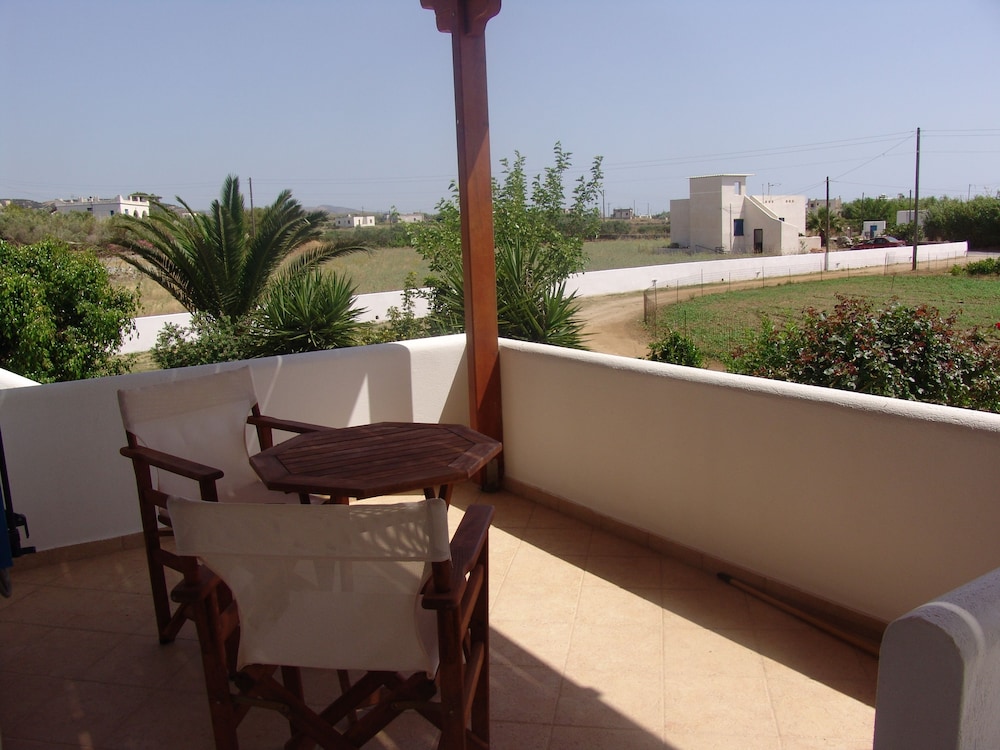 Joannas Apartments 34/37
