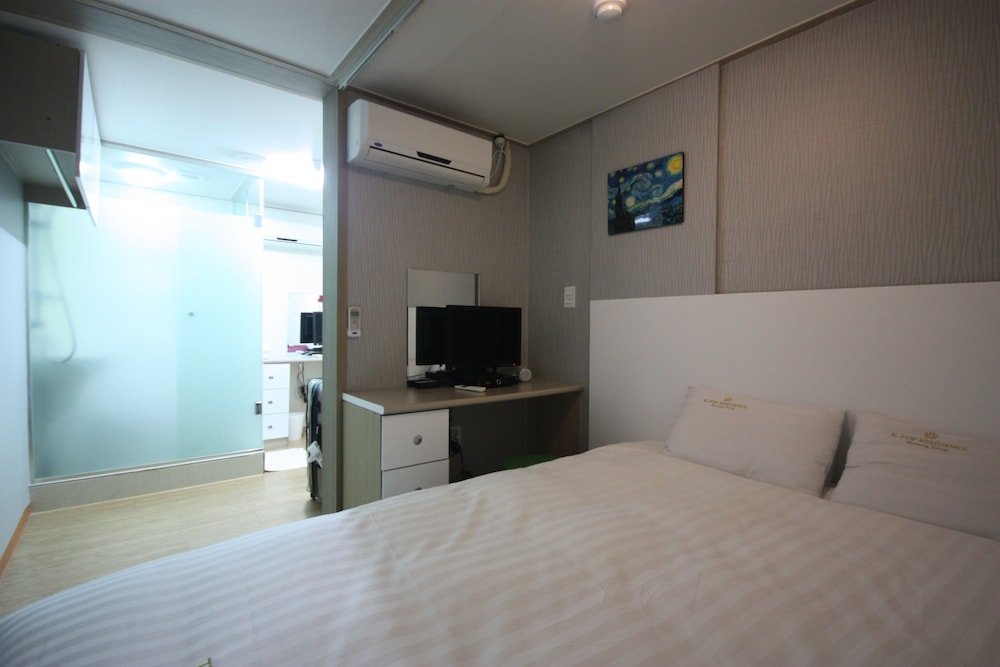 K Pop Residence I 9/75