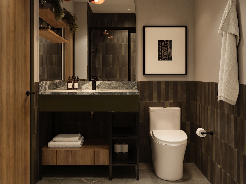 The Kenrick Hotel 48/49