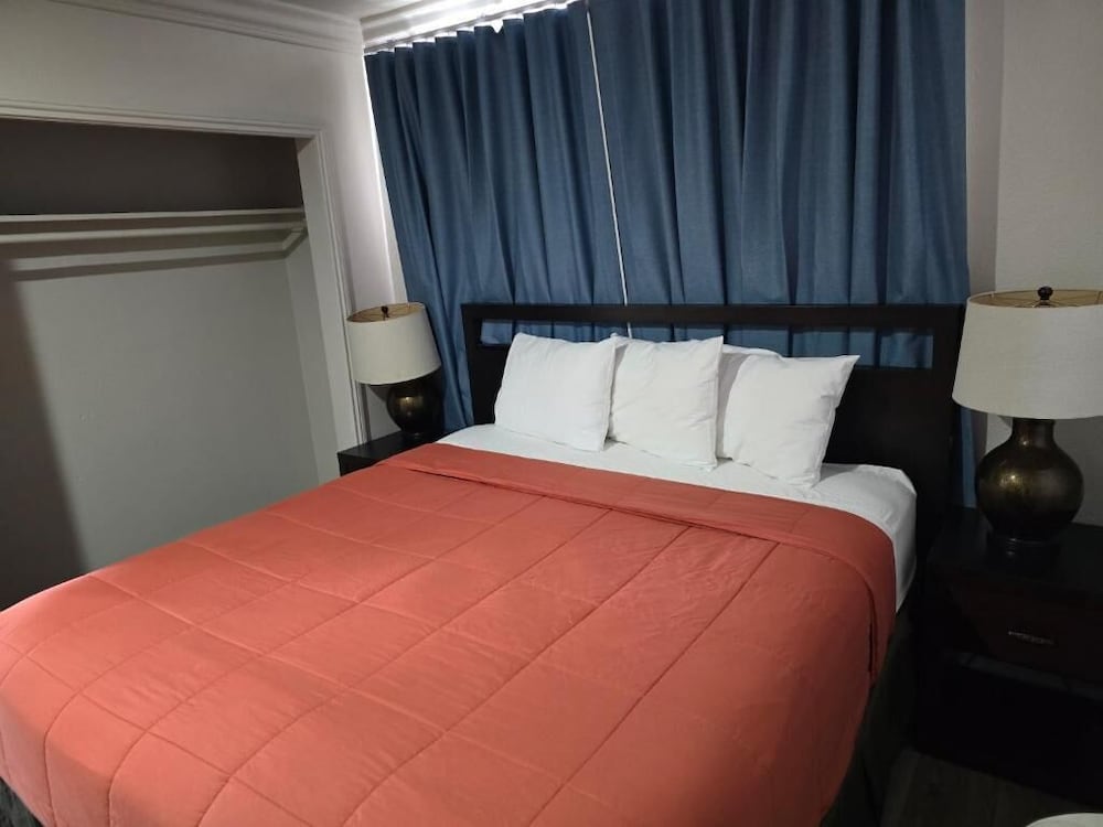 American Inn Suites Lax Airport 19/64