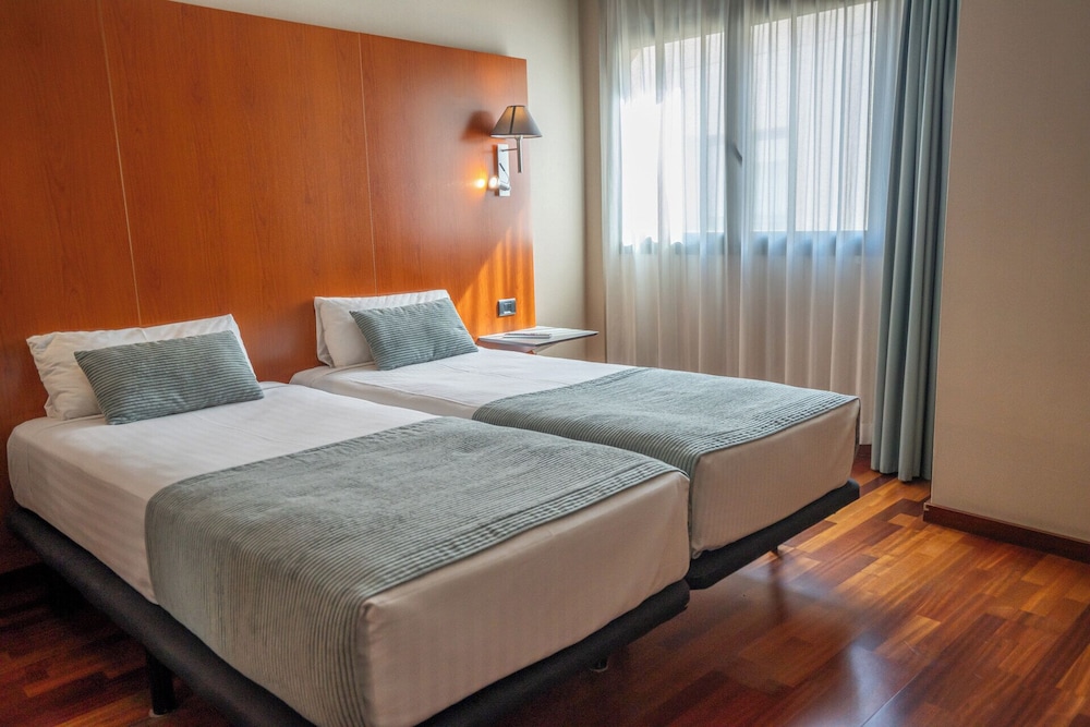 Hotel Ciutat Martorell 11/60