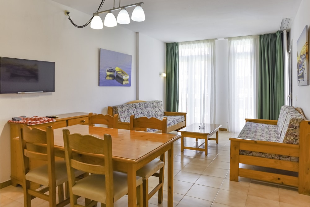 Apartments Comte D Empuries 24/50