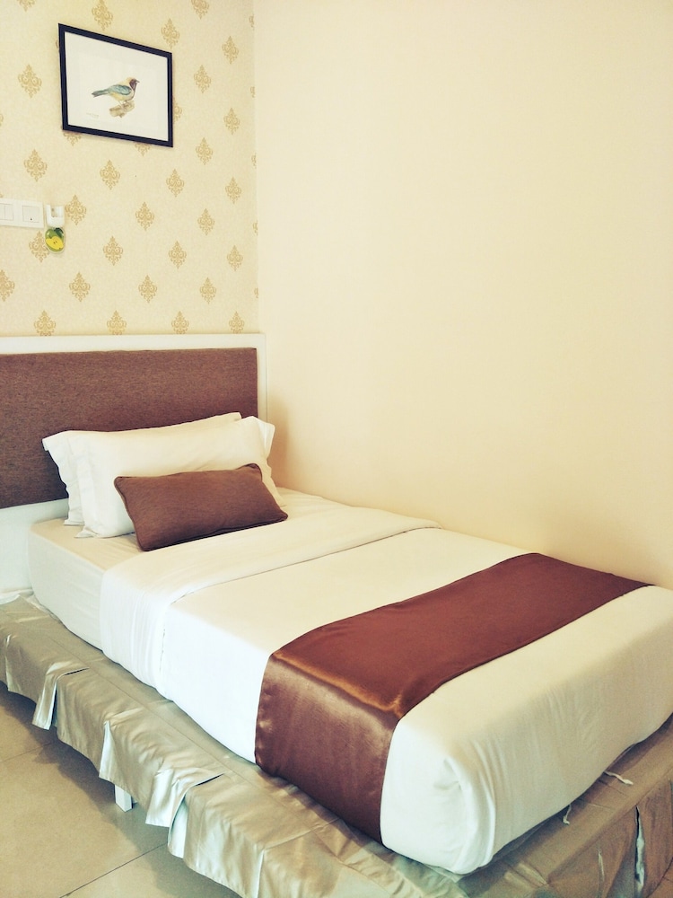 Superior, Single, Single Bed