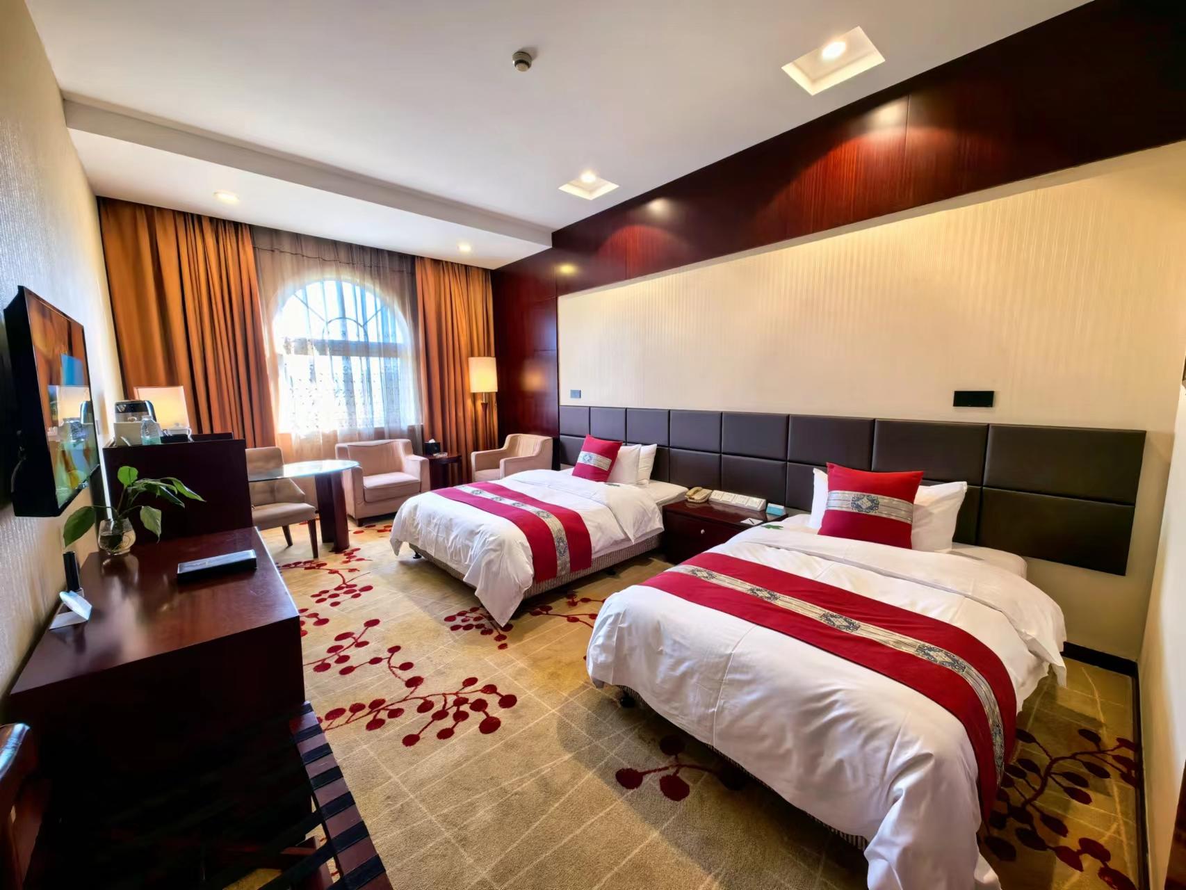 CHINA GARDEN HOTEL 12/56