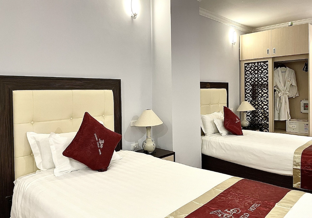 Golden Cyclo Premier Hotel Powered By Fave 10/56