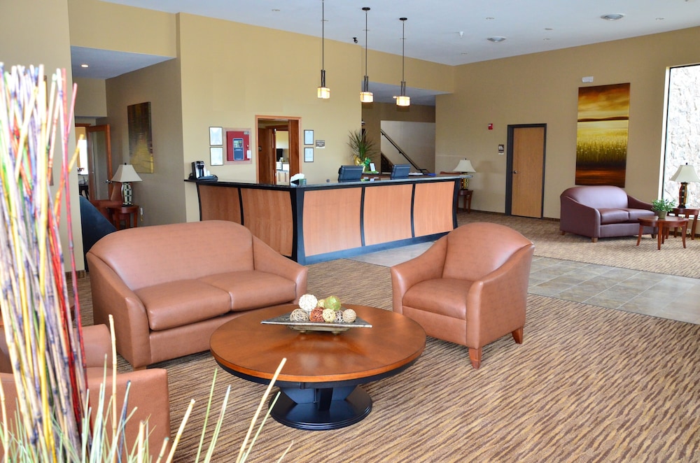 Cobblestone Inn and Suites Newton (ex. Boulders Inn & Suites) 38/55