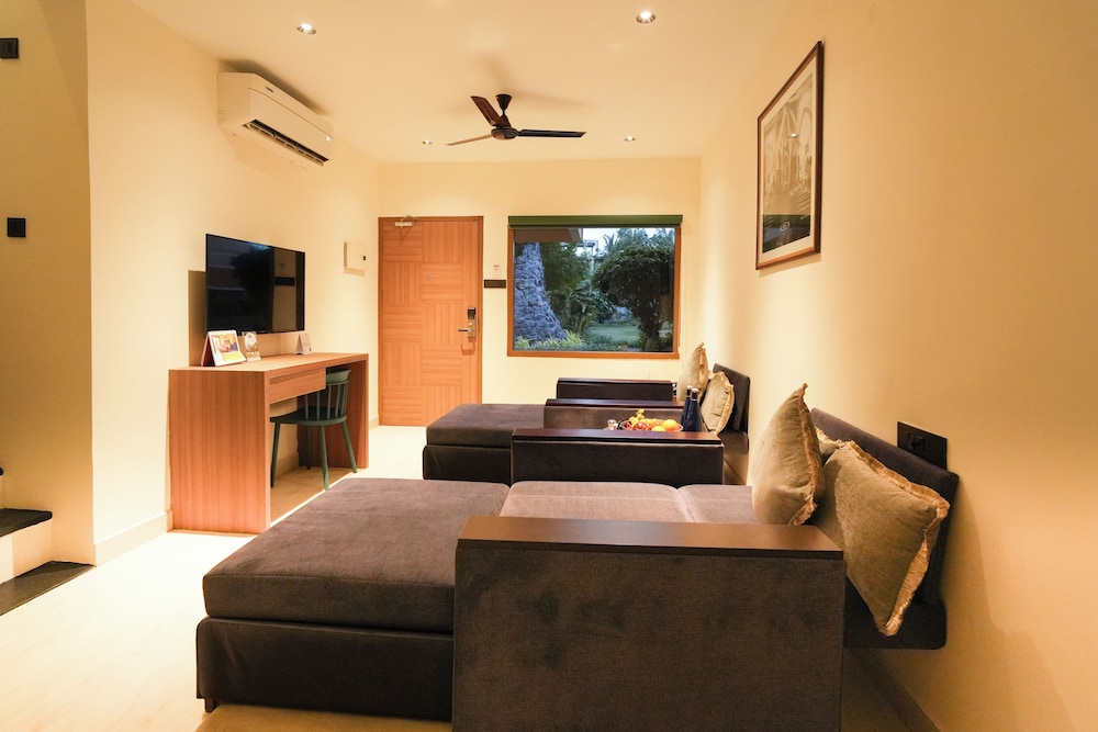 MGM Vailankanni Residency 24/49