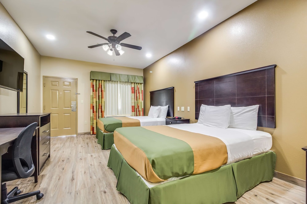 Americas Best Value Inn And Suites Tomball 14/30