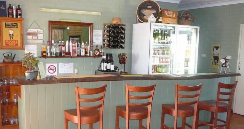 Barcaldine Country Motor Inn 25/45