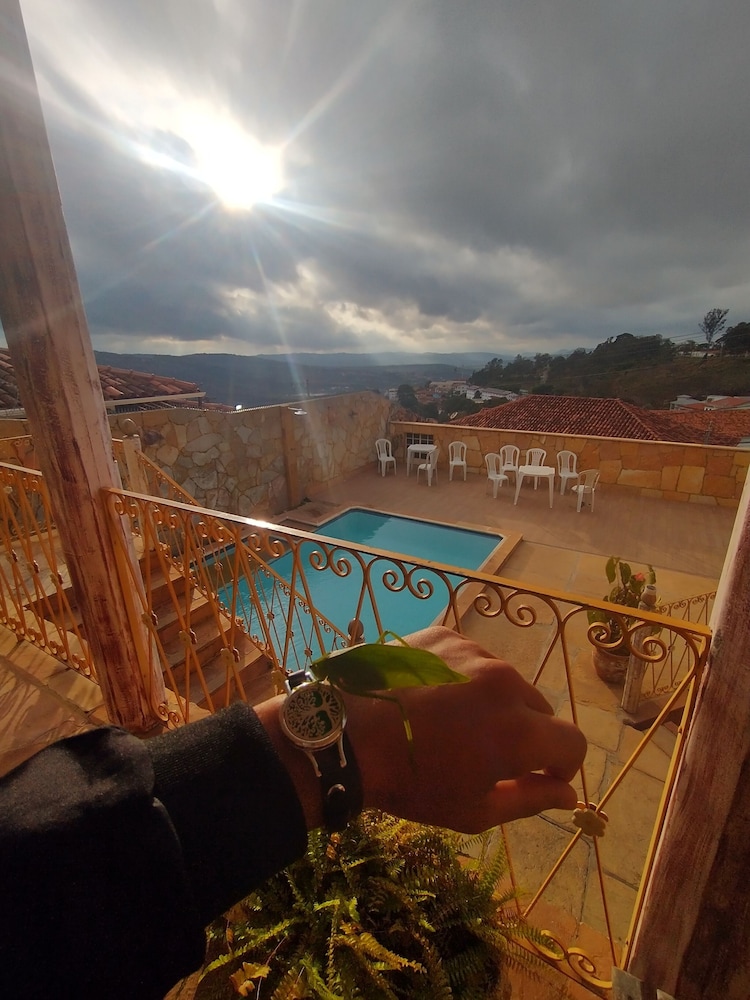 Hotel Montanhas de Minas 66/74