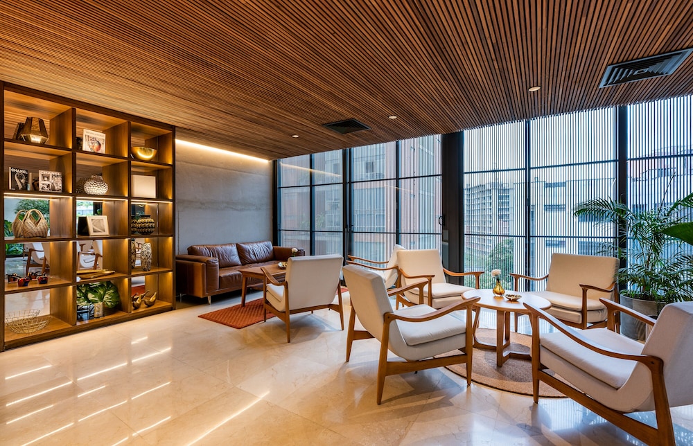 Elcielo Hotel and Restaurant 35/56