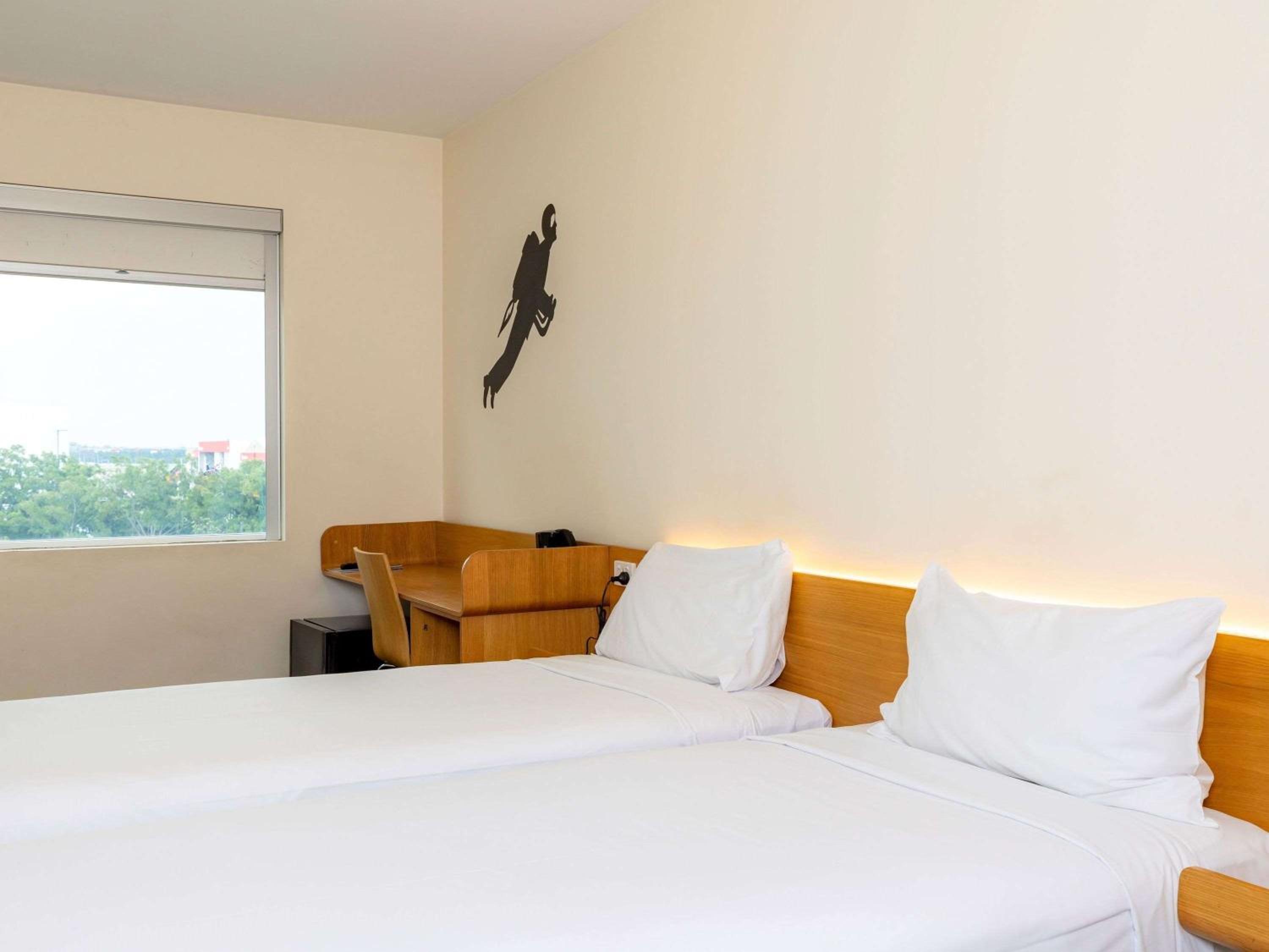 Standard, Single Bed