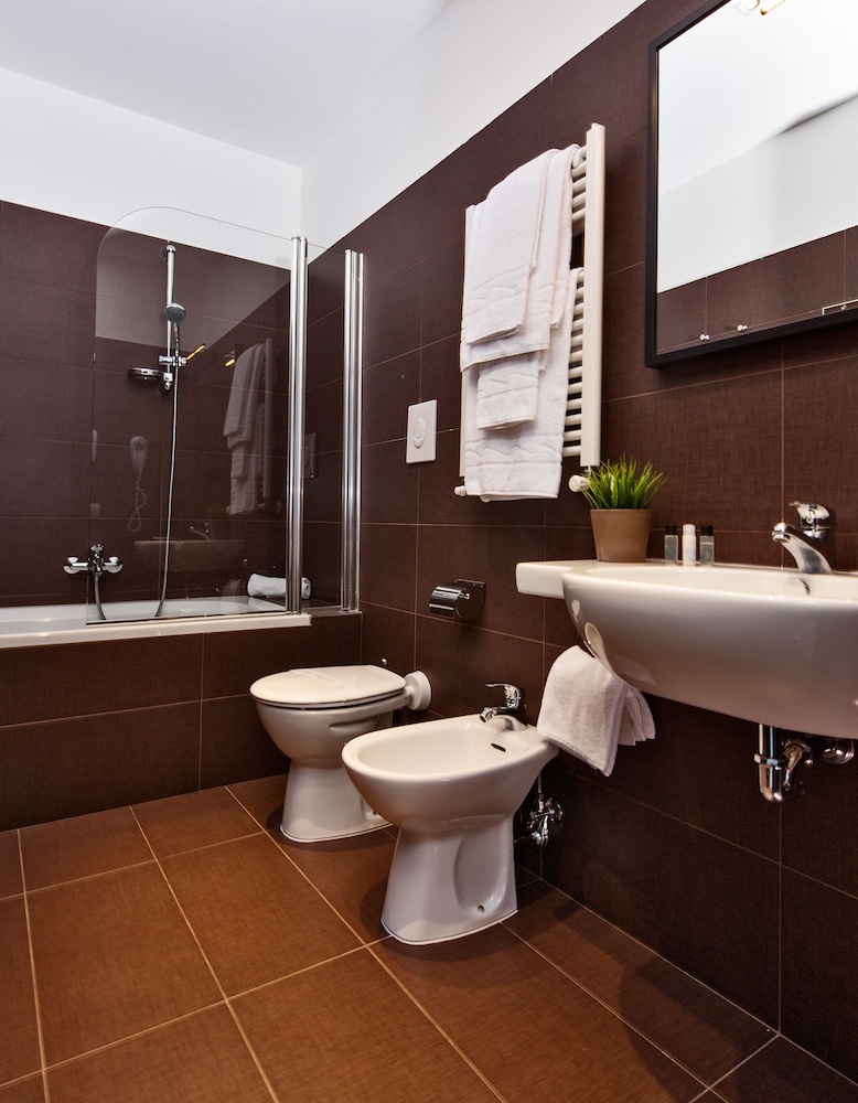 LH Hotel Excel Roma Montemario 43/47