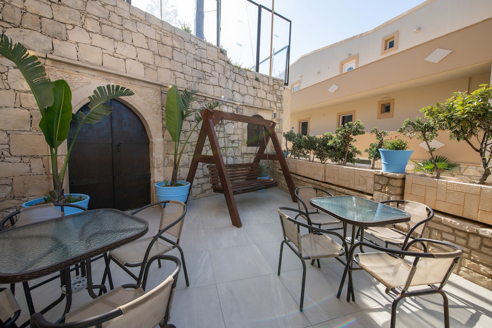 SUNRISE APARTMENTS CRETE 27/50
