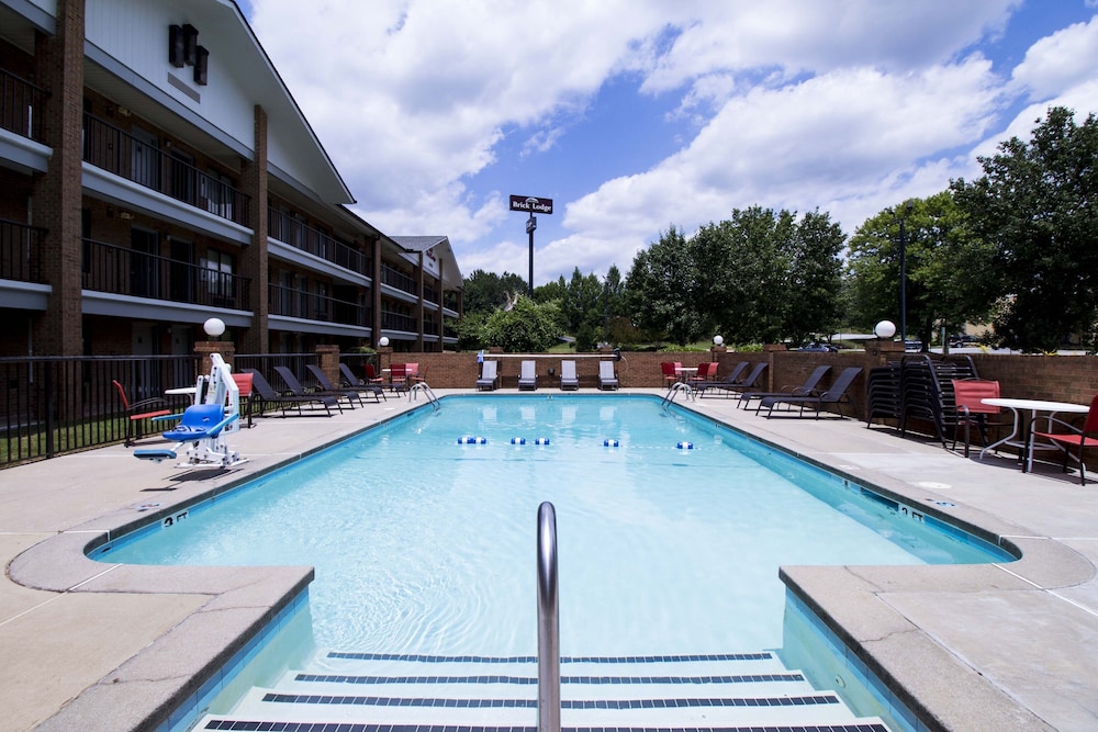 Brick Lodge Atlanta Norcross 22/32
