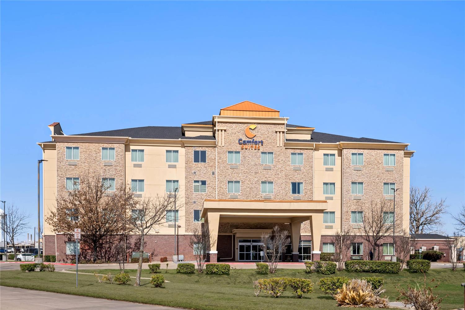 Comfort Suites Waxahachie - Dallas 2/18