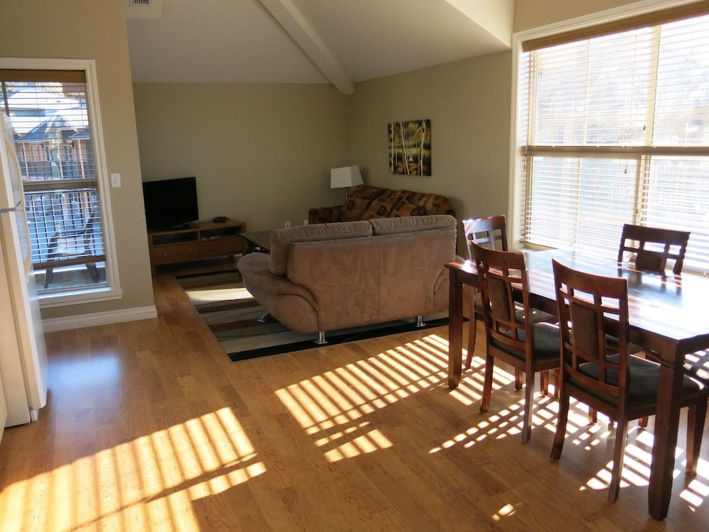 Vedder River Inn 27/46