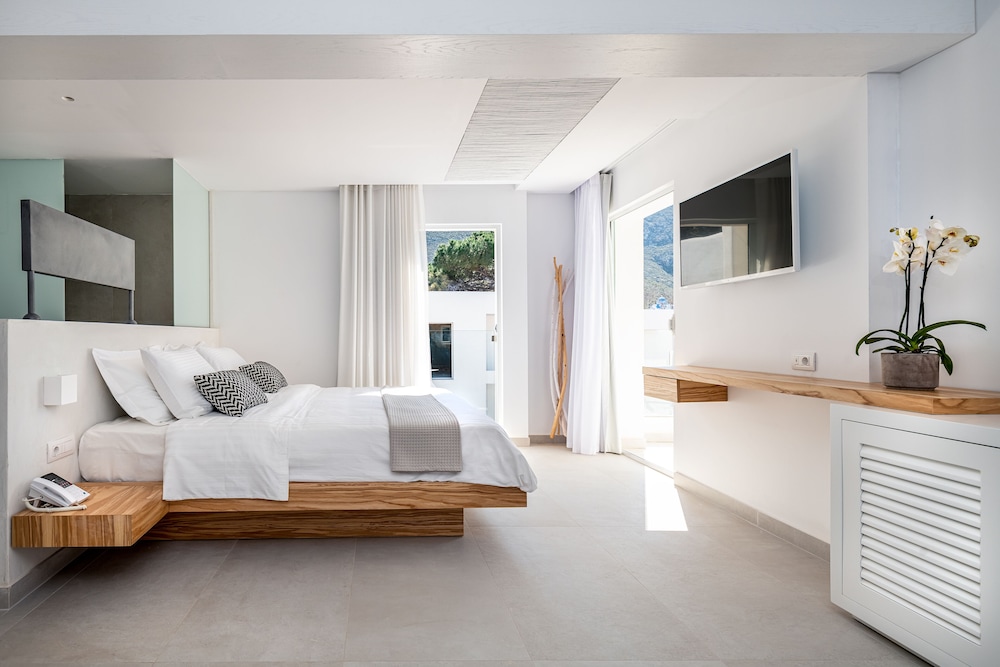 Kantouni Beach Hotel 13/49