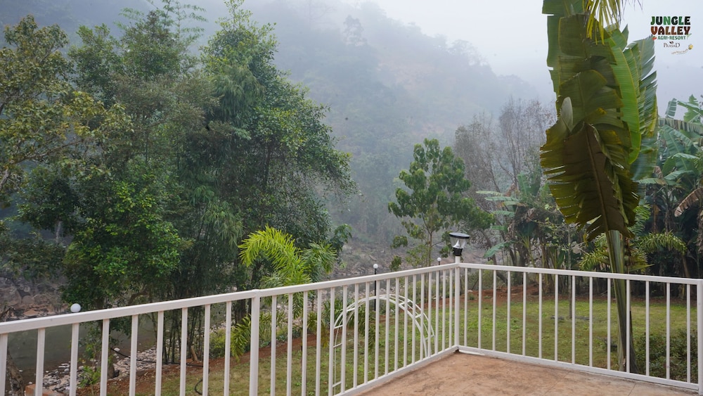 Jungle Valley Agriculture Resort 45/47