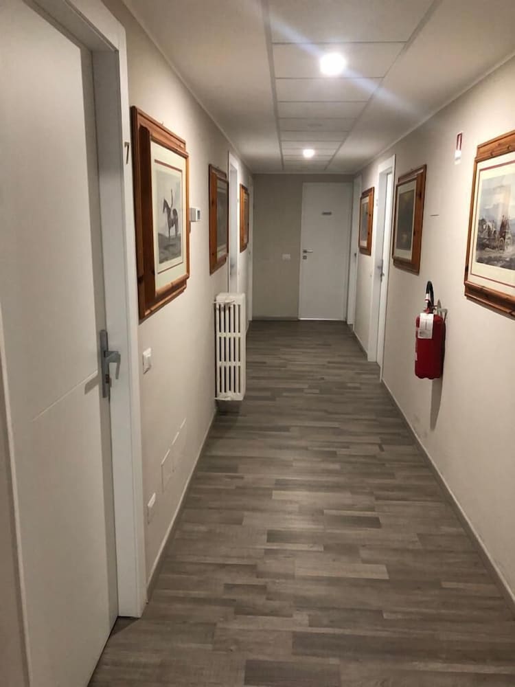 Hotel Galla 6/49
