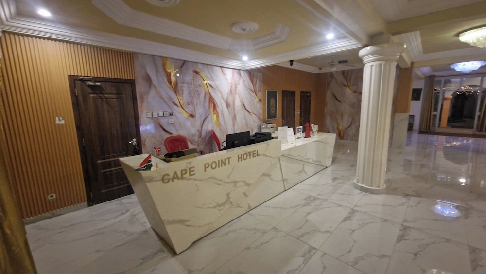 Cape Point Hotel 18/76