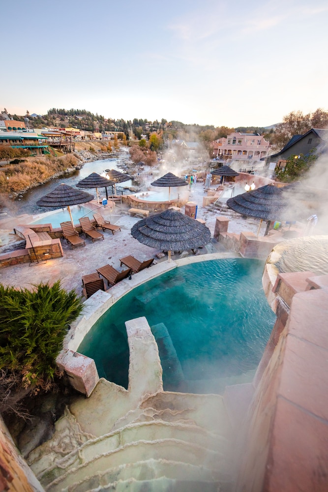 The Springs Resort and Spa 59/69