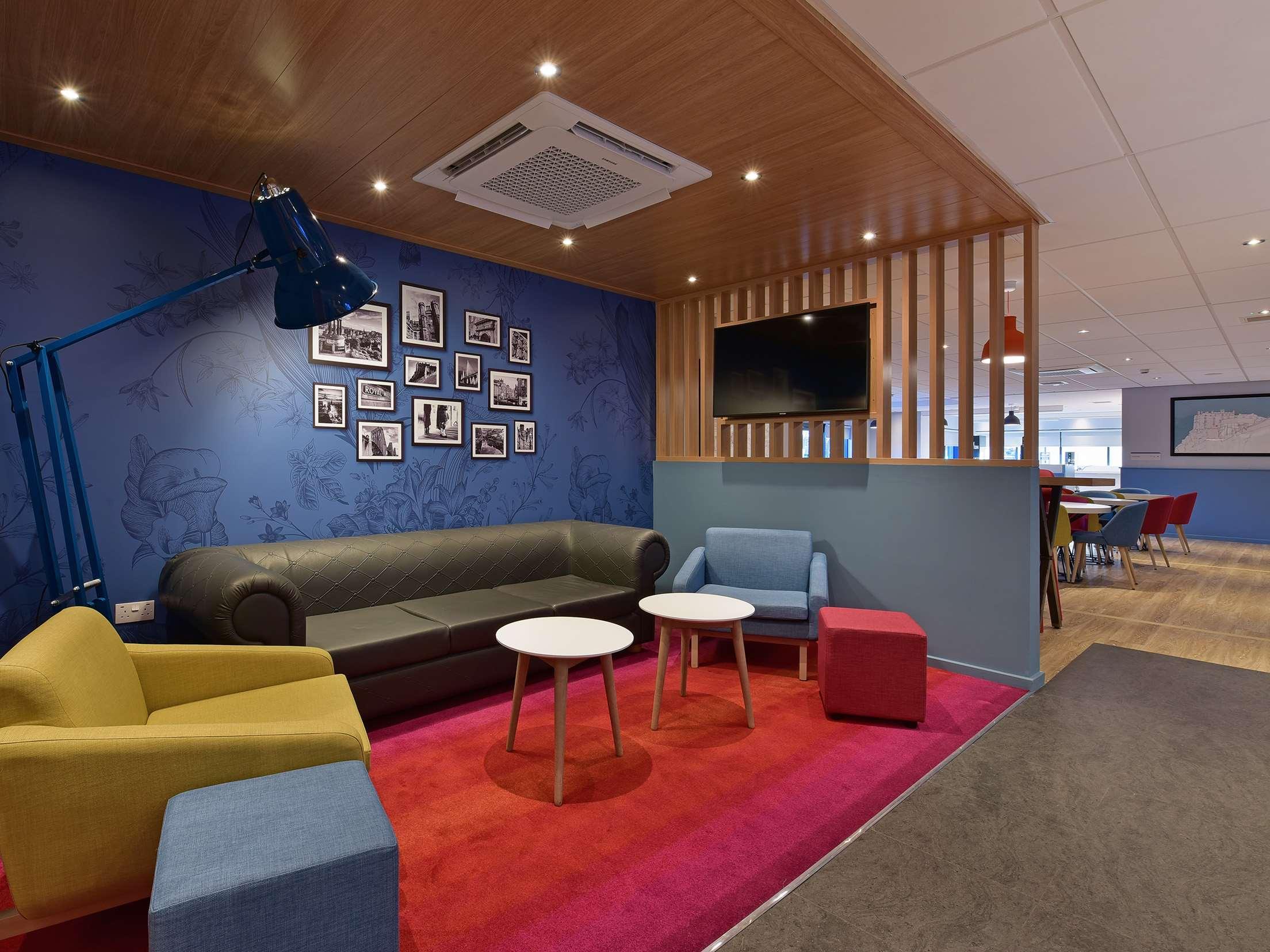 Travelodge Edinburgh Park 13/15