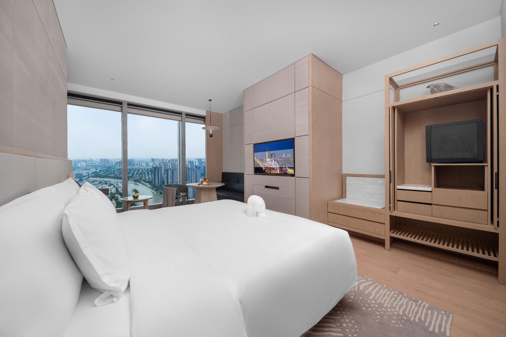 RIVER VIEW DELUXE KING ROOM