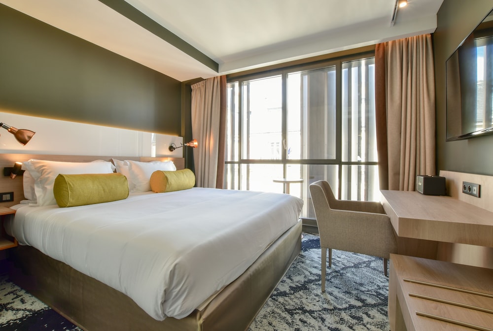 Hotel B55 10/45