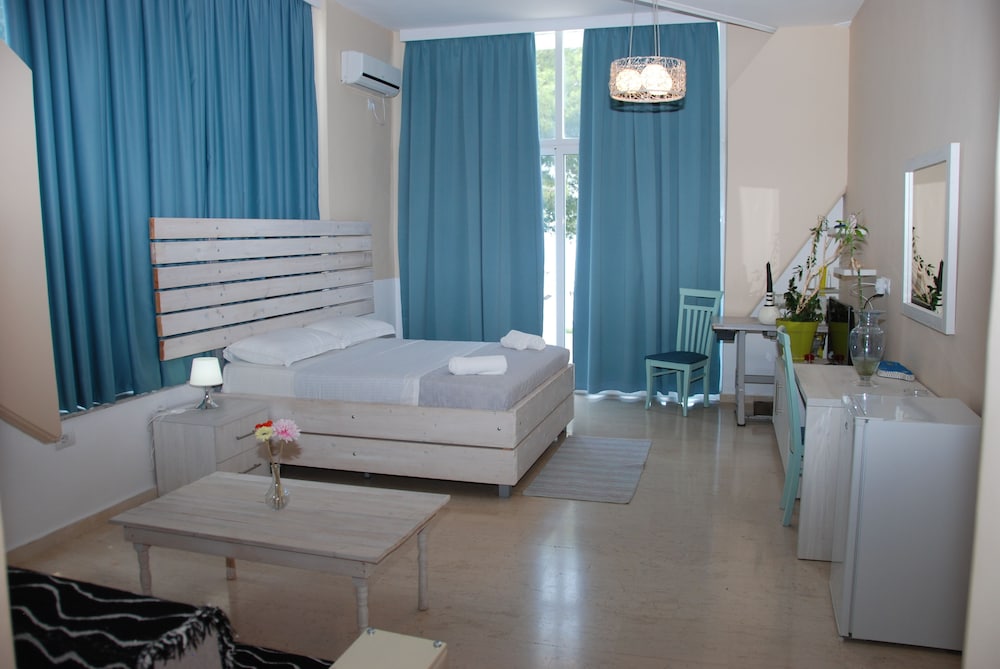 Hotel Saranda 46/79