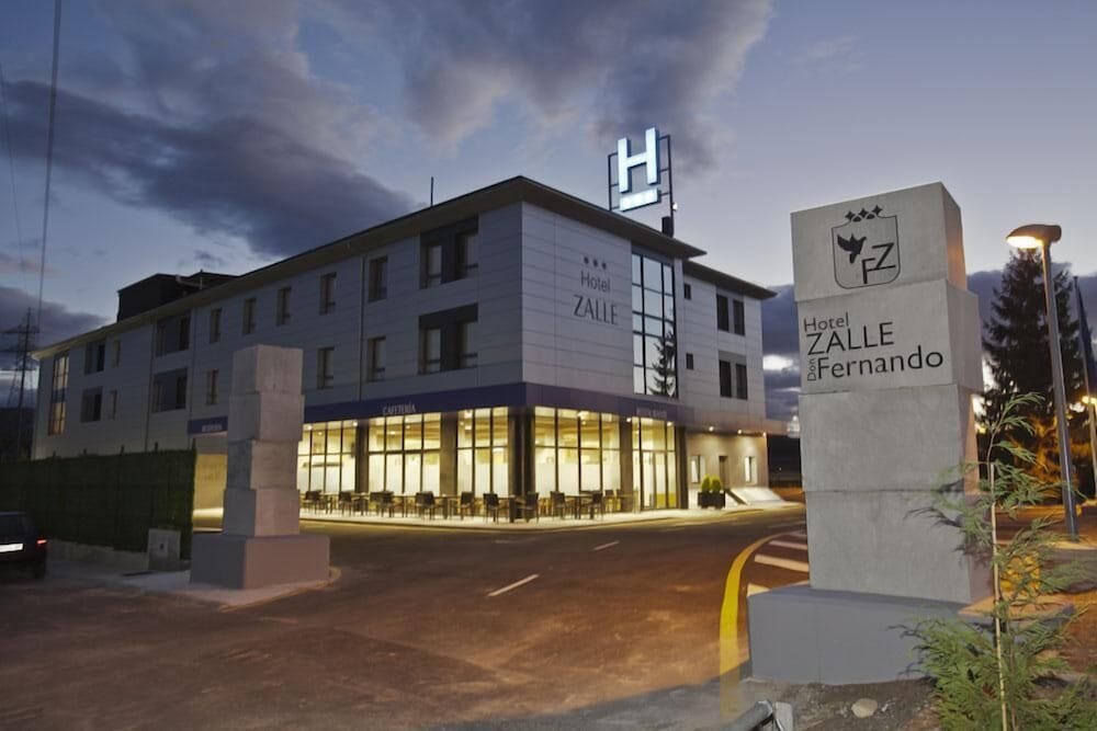 Hotel Zalle Don Fernando 3/44