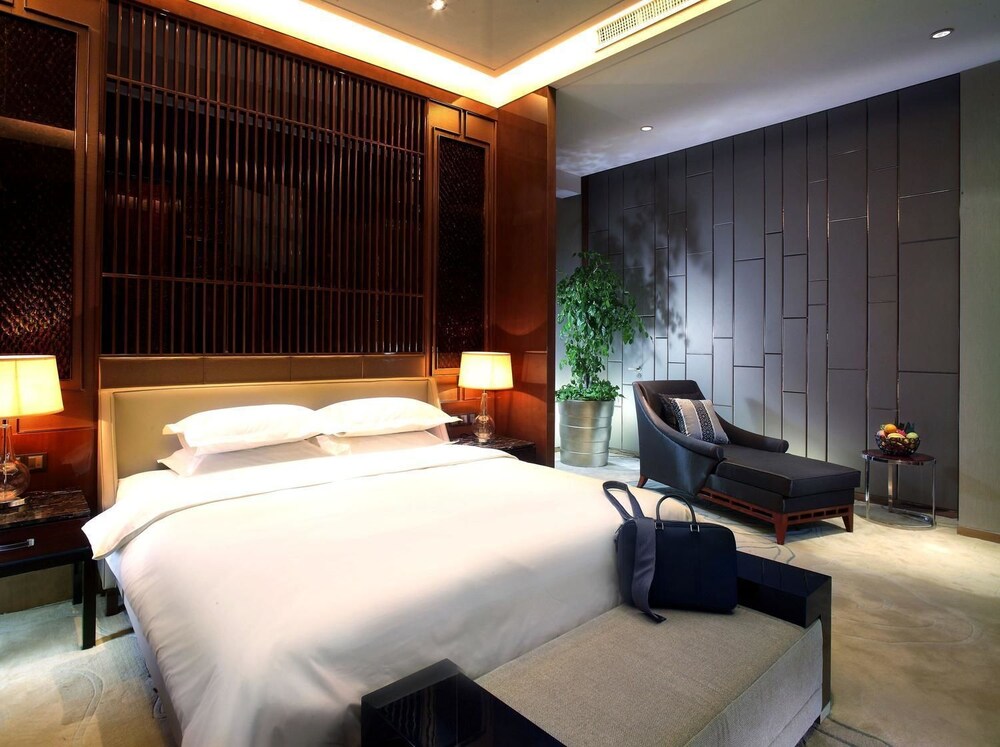 Crowne Plaza Taizhou 32/75