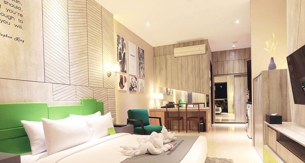 Menteng Park Exclusive Emerald 12/68