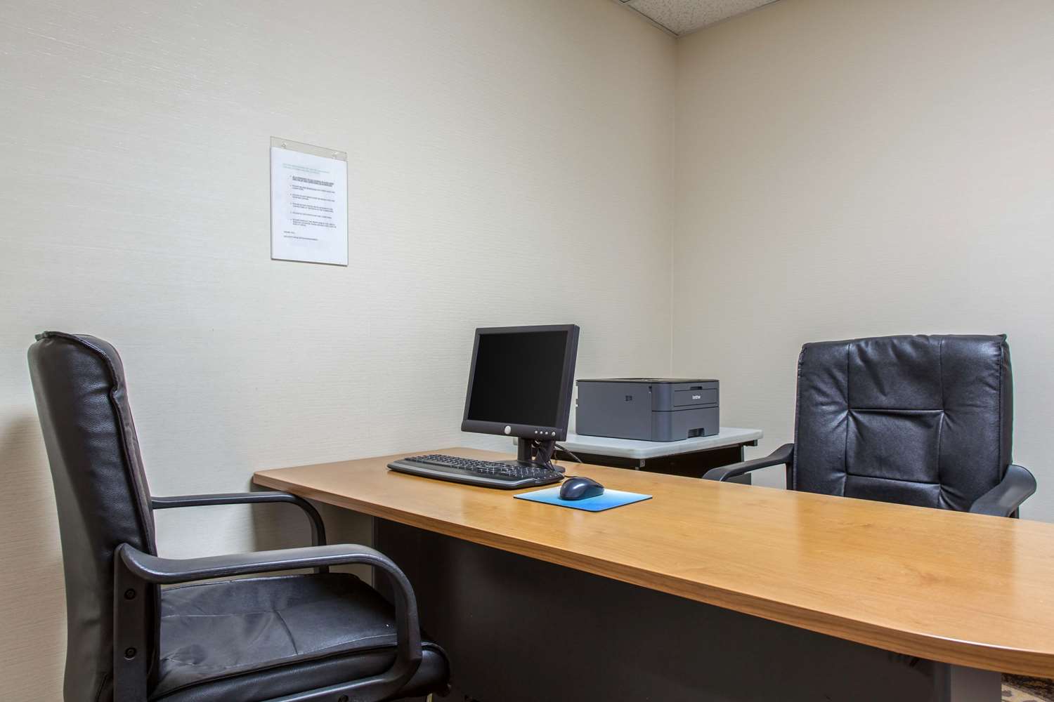 Quality Inn and Suites Danbury Near University 42/44