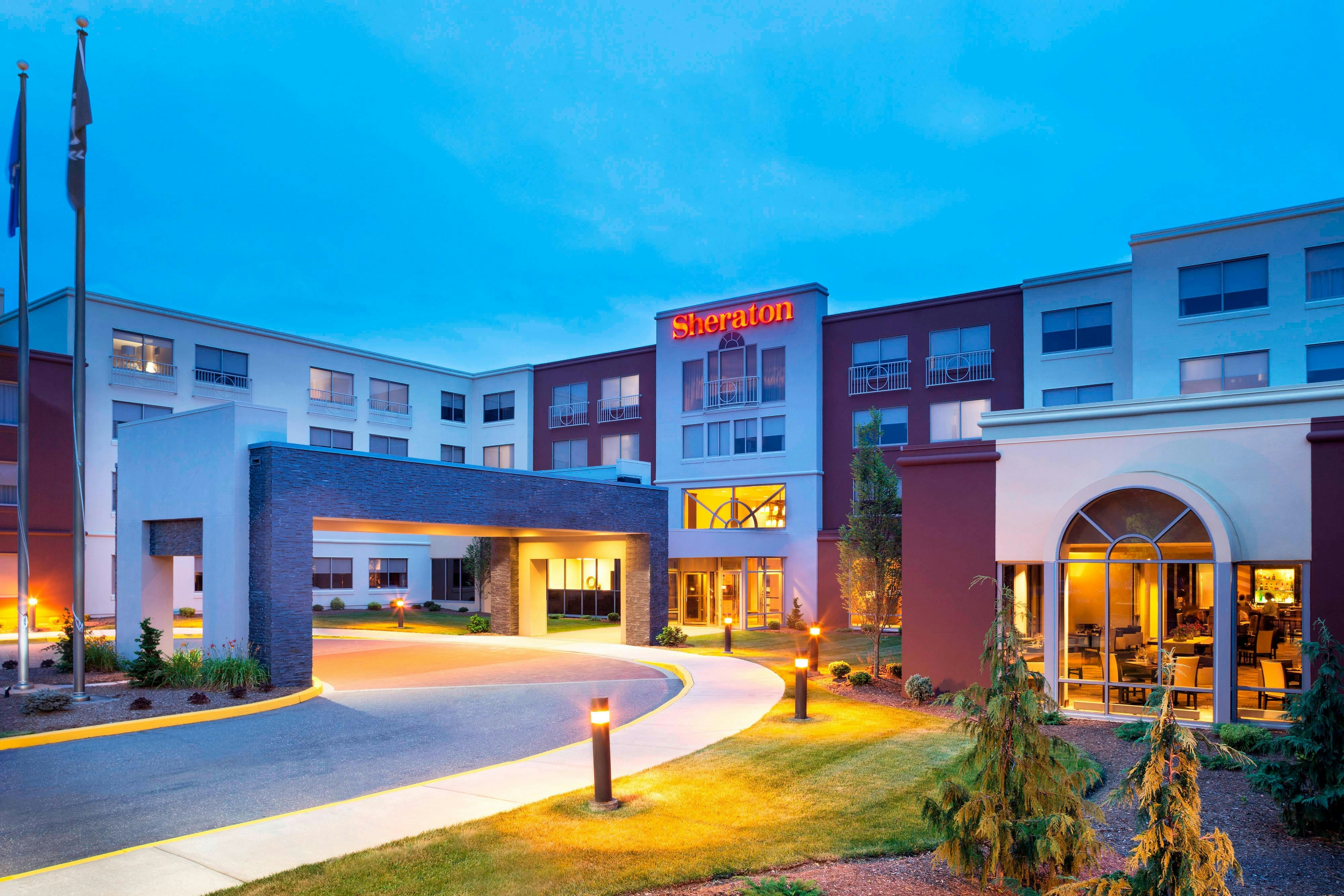 SHERATON HARTFORD SOUTH HOTEL 1/16