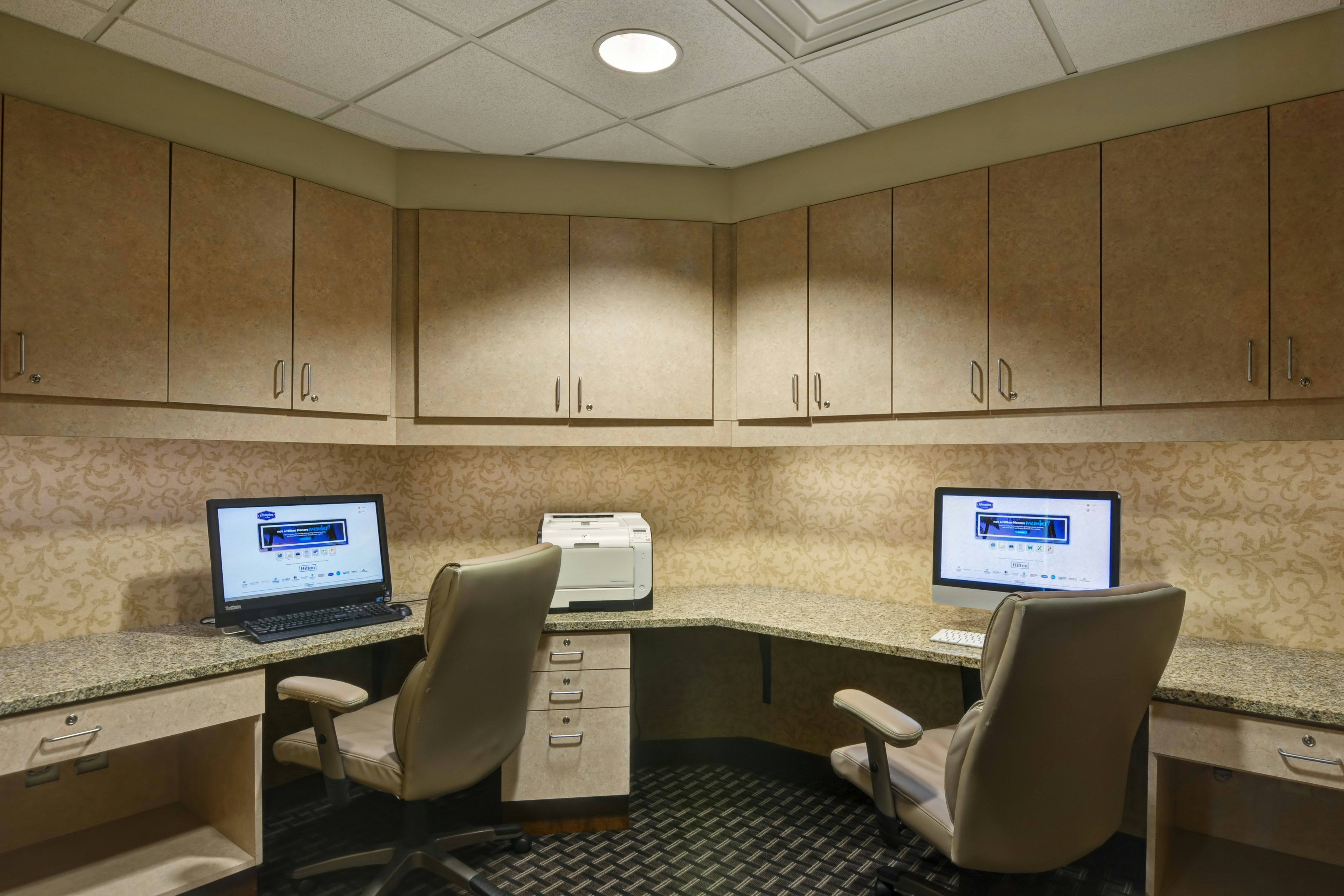 Hampton Inn and Suites New Hartford 58/64