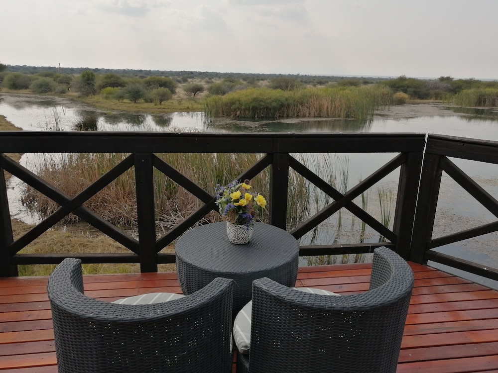 Ditholo Game Lodge 6/51