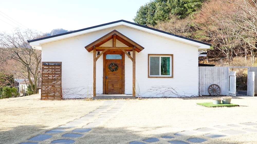 Praisesuite 2/39