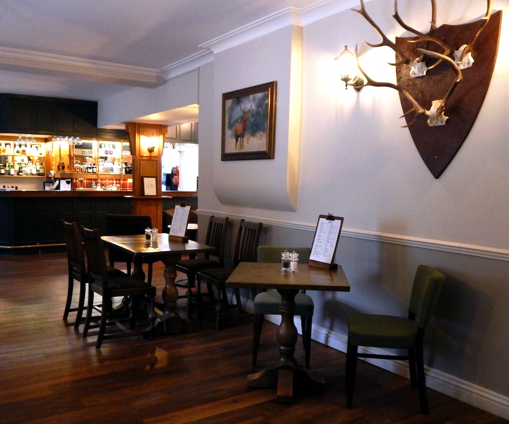 Tulloch Castle Hotel 56/67